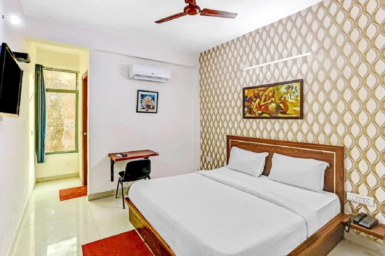 Hotel Noida Continental المظهر الخارجي الصورة