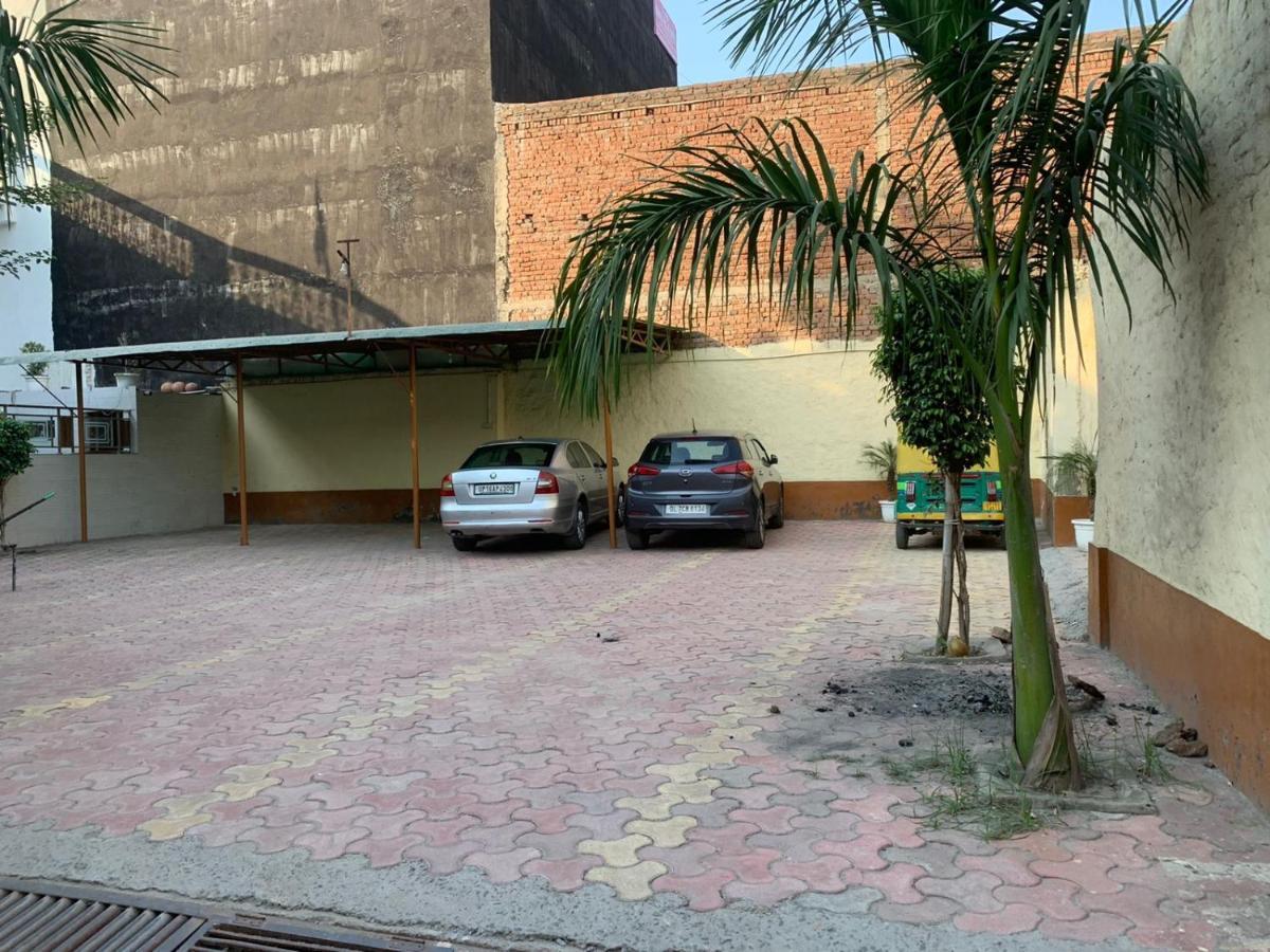 Hotel Noida Continental المظهر الخارجي الصورة
