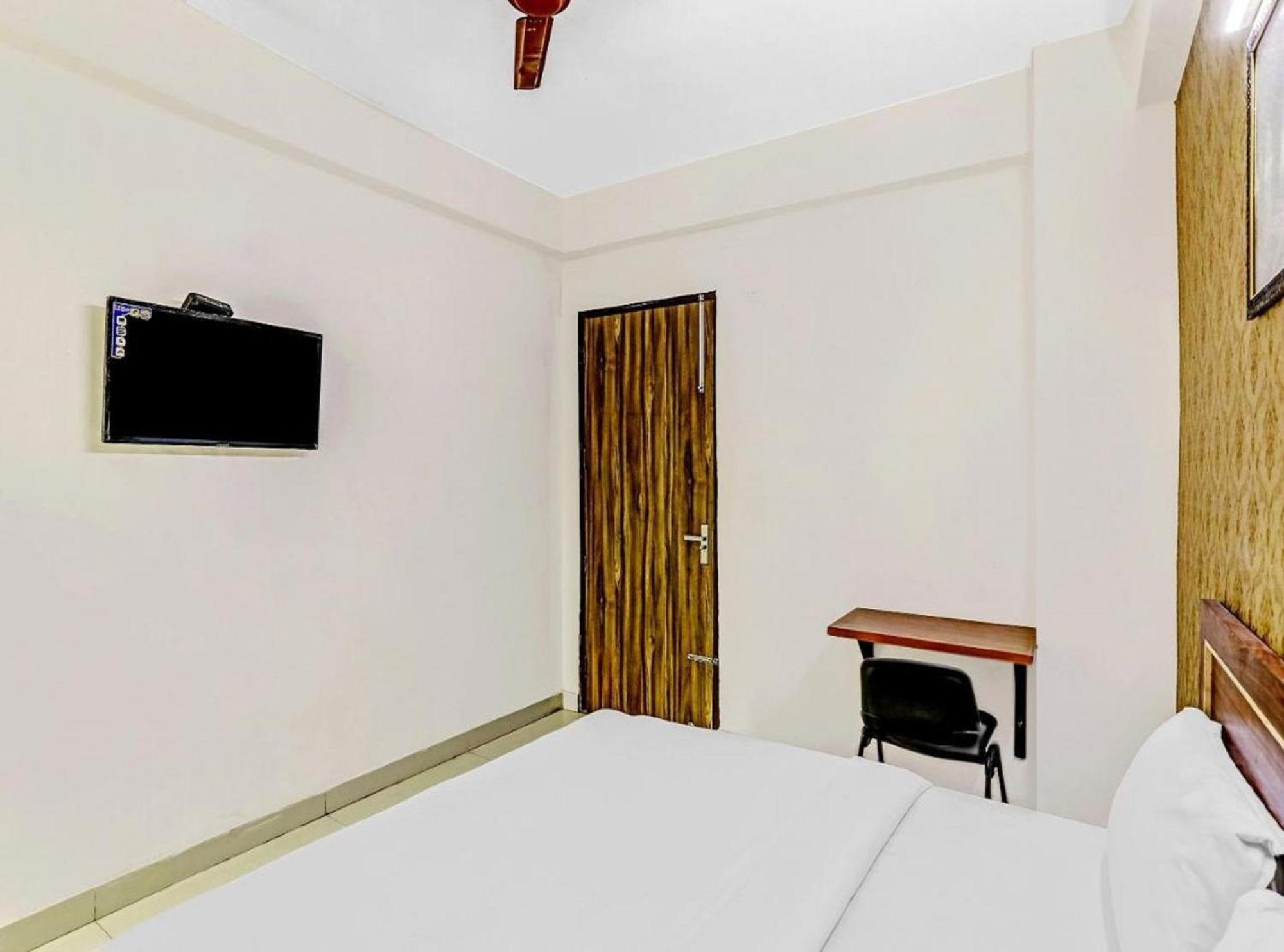 Hotel Noida Continental المظهر الخارجي الصورة