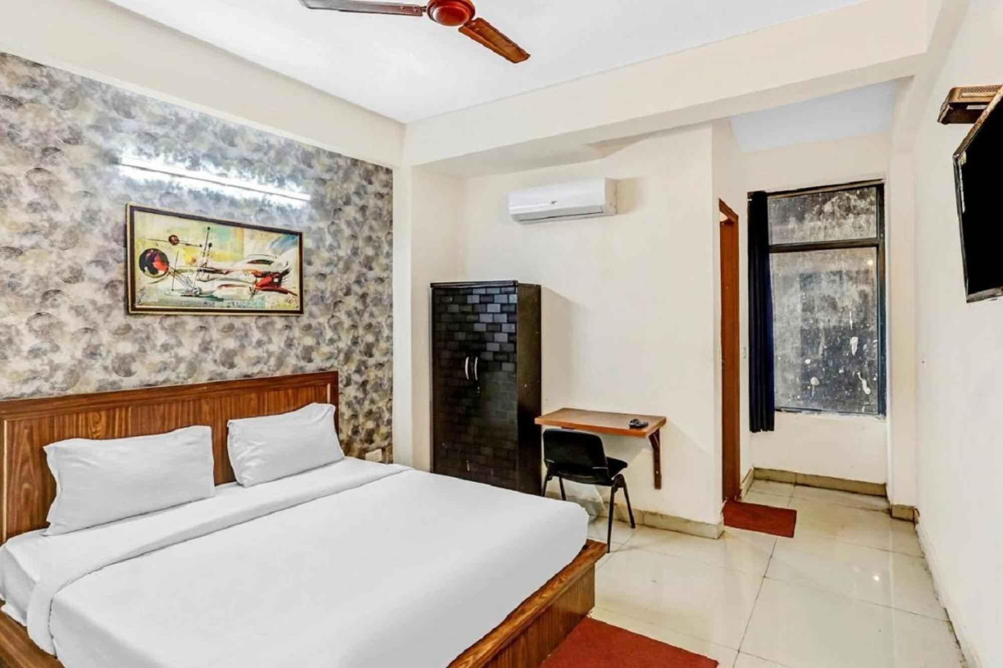 Hotel Noida Continental المظهر الخارجي الصورة